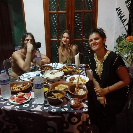 Nelum Home Stay Szigirija Kültér fotó