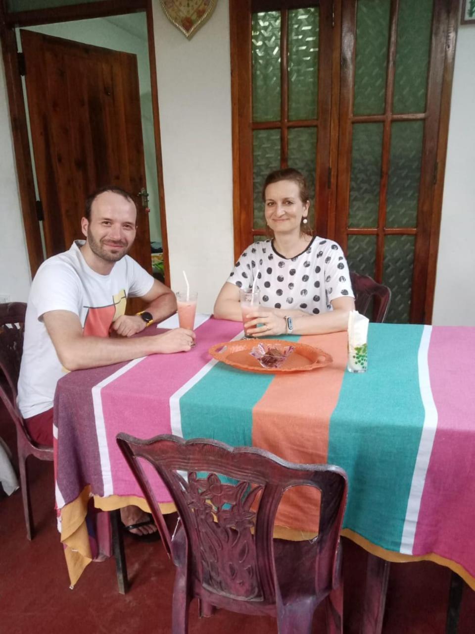 Nelum Home Stay Szigirija Kültér fotó