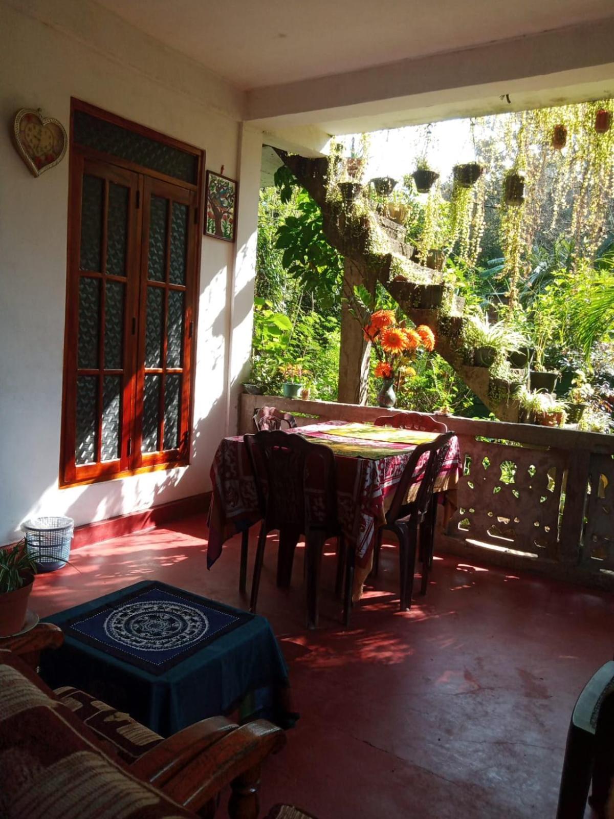 Nelum Home Stay Szigirija Kültér fotó